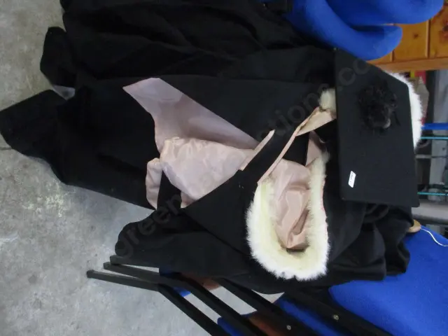 Capping Gown Image 1++