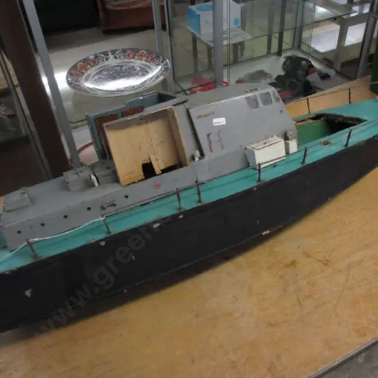 Model Boat
