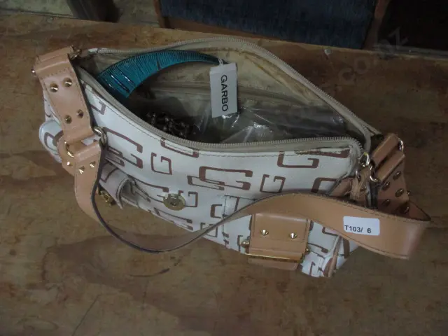 Handbag and Costume Image 1++