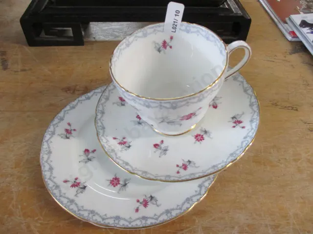 Shelley Trio Image 1++