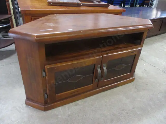 Leadlight Cabinet Image 1++