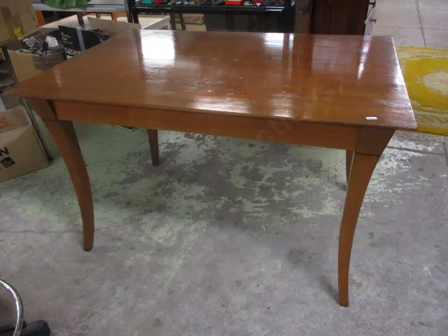 Dining Table Image 1++