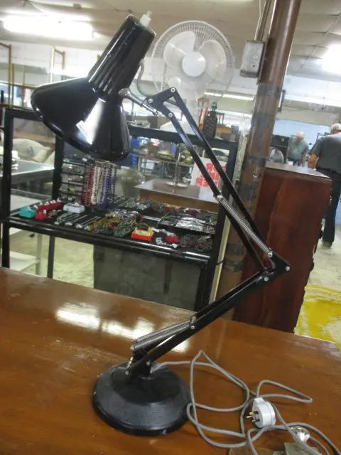 Anglepoise Lamp Image 1++