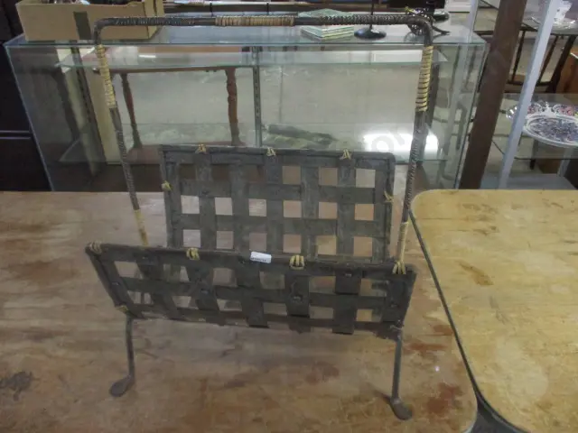 Mag Rack Image 1++