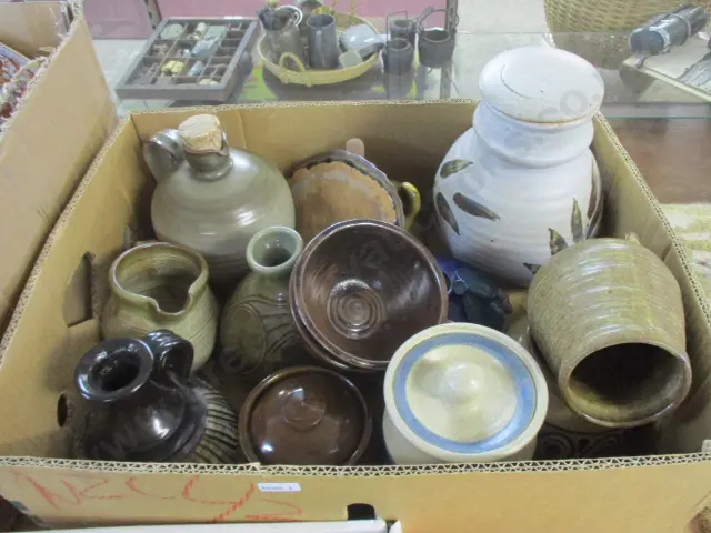 Nz Pottery Image 1++