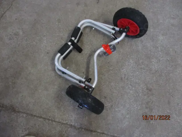 Kayak Dolly Image 1++