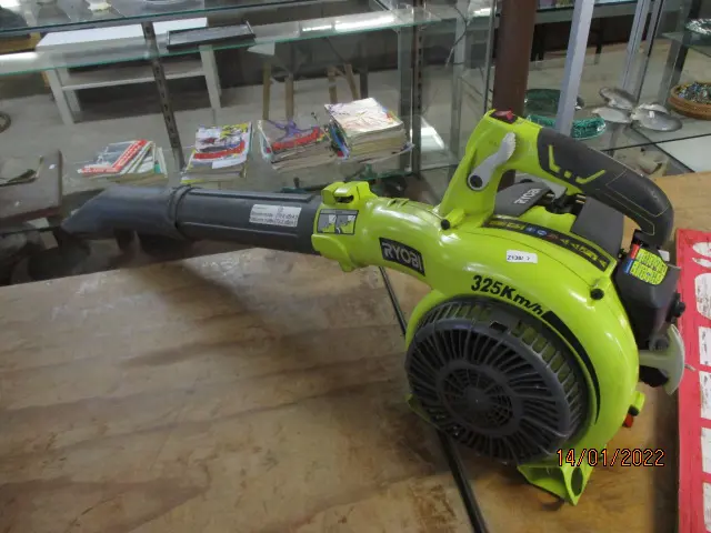 Garden Blower Image 1++