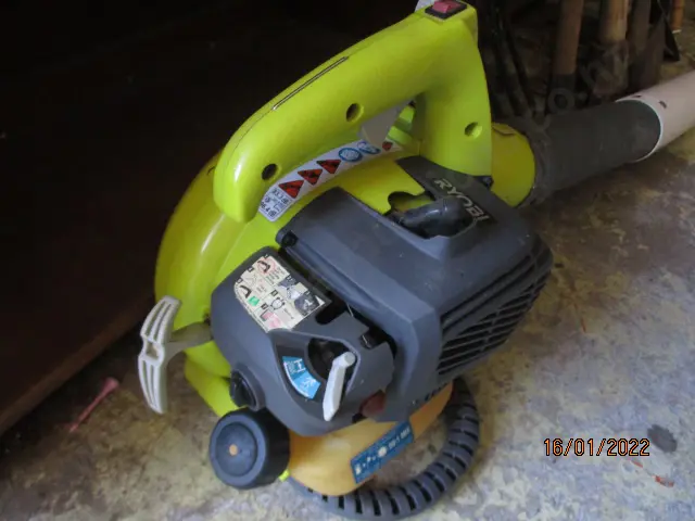Garden Blower Image 1++