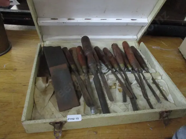 Chisels Image 1++