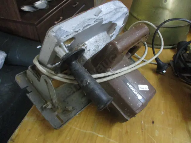 Power Saw Image 1++