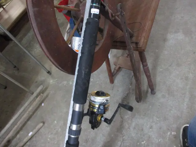 Rod and Reel Image 1++
