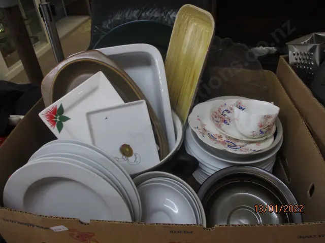 Dinnerware Image 1++
