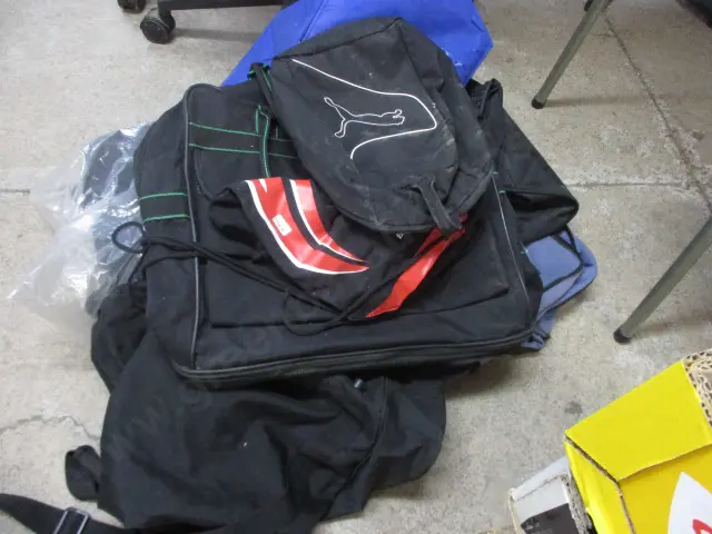 Luggage Image 1++