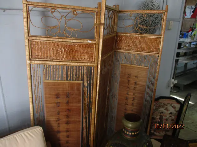 Folding Screen Image 1++