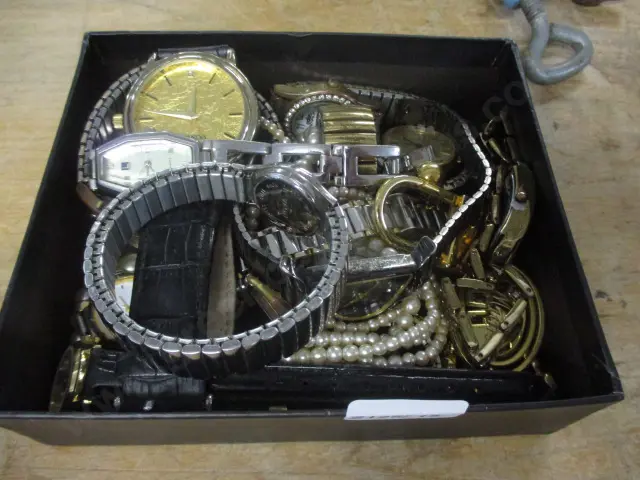 Watches Image 1++