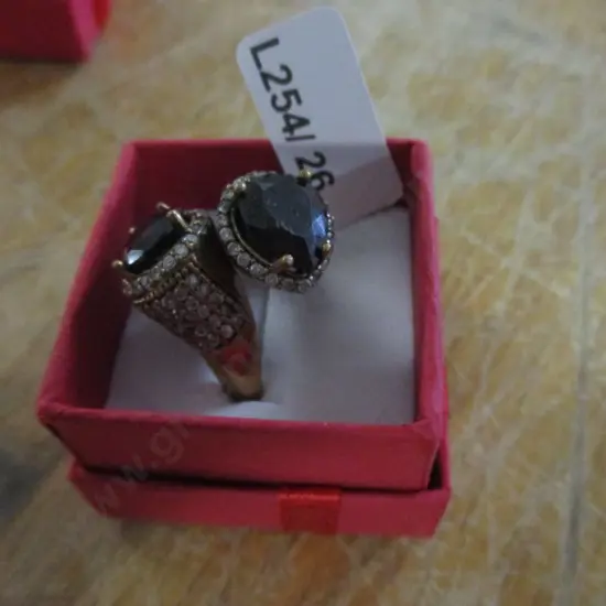 Ring