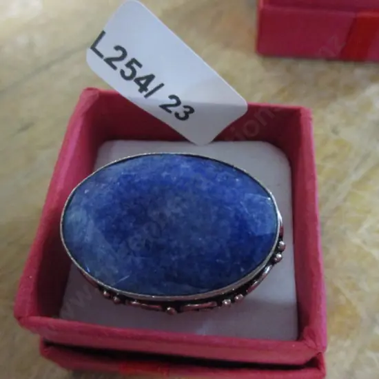 Ring