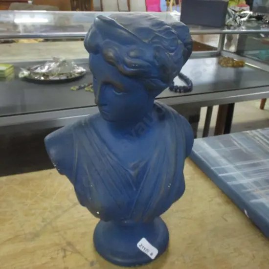 Bust