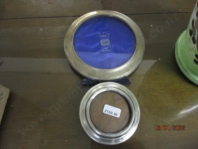 2 Silver Frames Image 1++