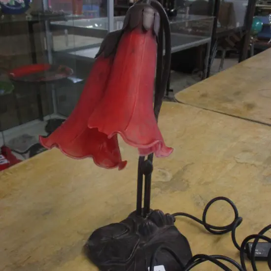 Lily lamp (af)