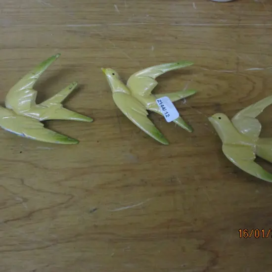 Wall Birds