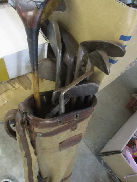Vintage Golf Clubs Image 1++