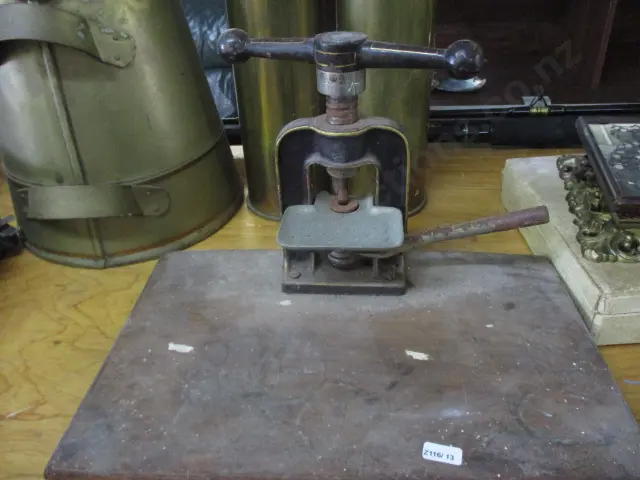 Pill Maker Image 1++