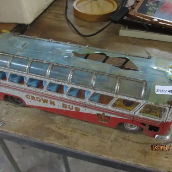 Tin Bus