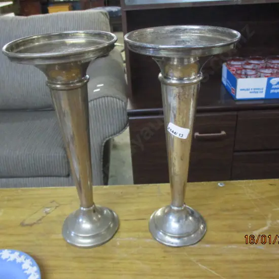 Pr Ep Vases