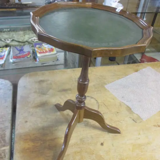 Wine table