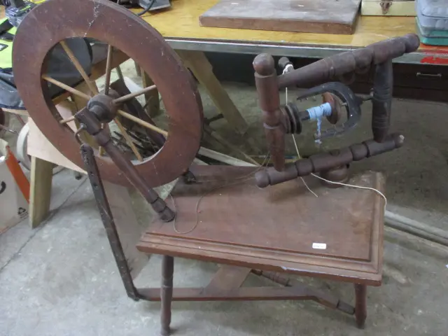 Spinning Wheel Image 1++