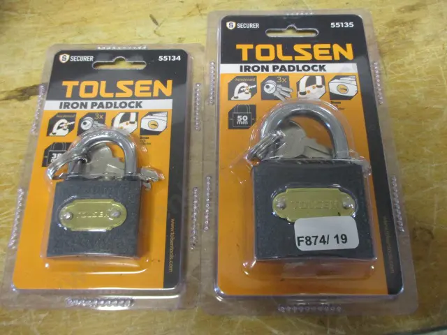 2 Padlocks Image 1++