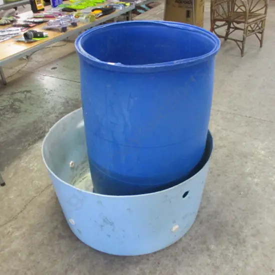2 Tubs