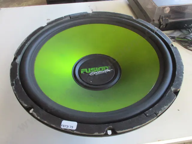 Speaker Image 1++