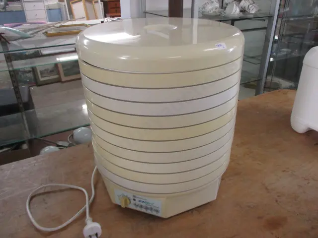 Dehydrator Image 1++