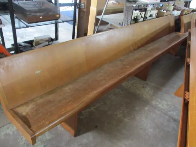 Church Pew Image 1++