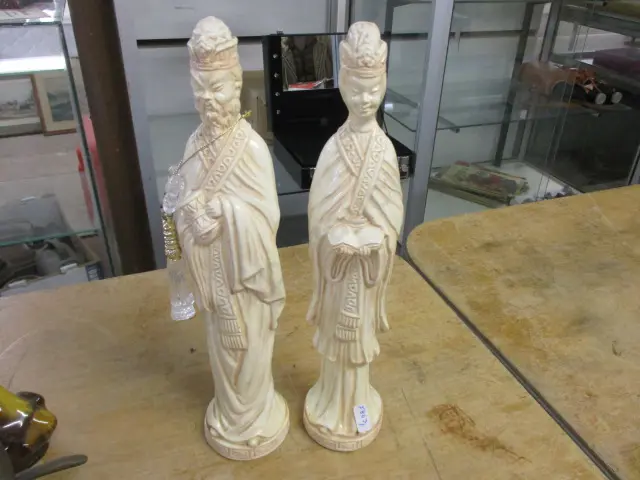 Figurines Image 1++