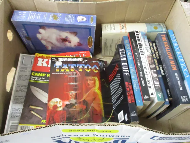 Books Image 1++