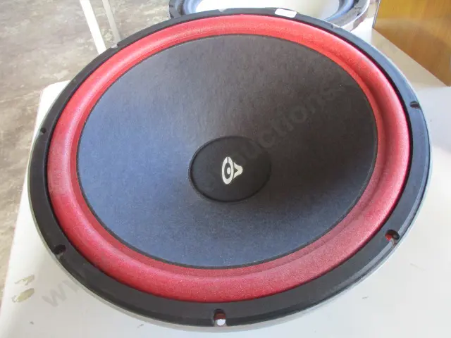 Speaker Image 1++