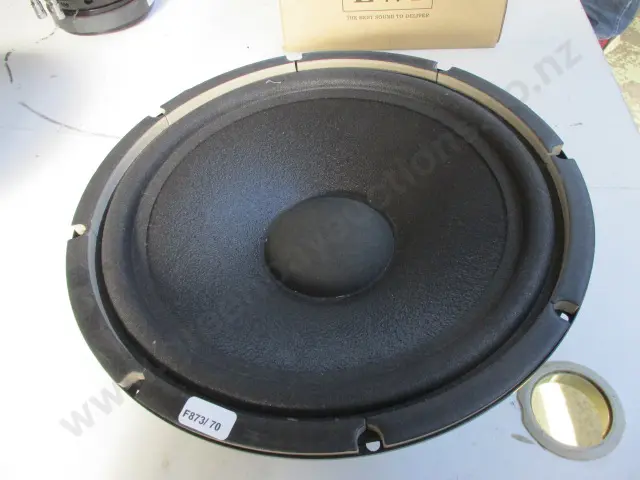 Speaker Image 1++
