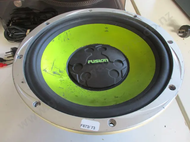 Speaker Image 1++