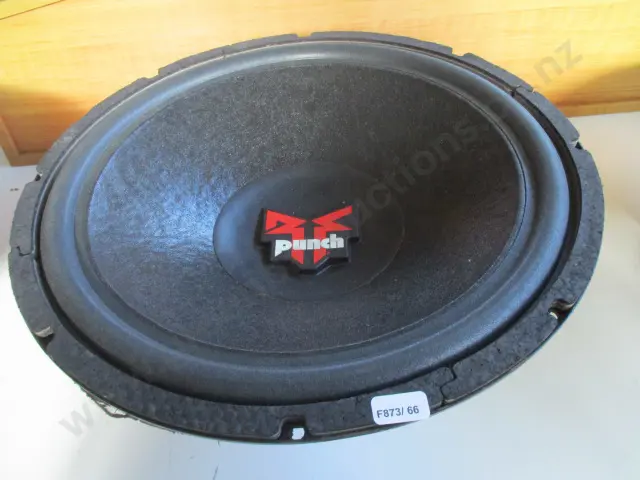 Speaker Image 1++