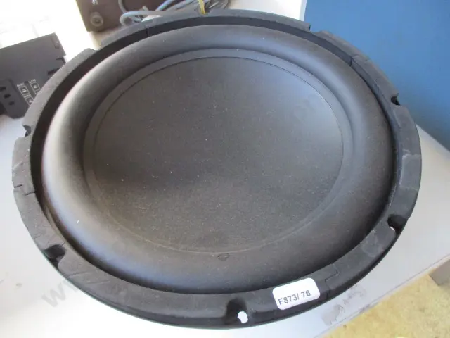 Speaker Image 1++