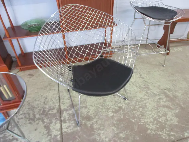 Chrome Chair Image 1++