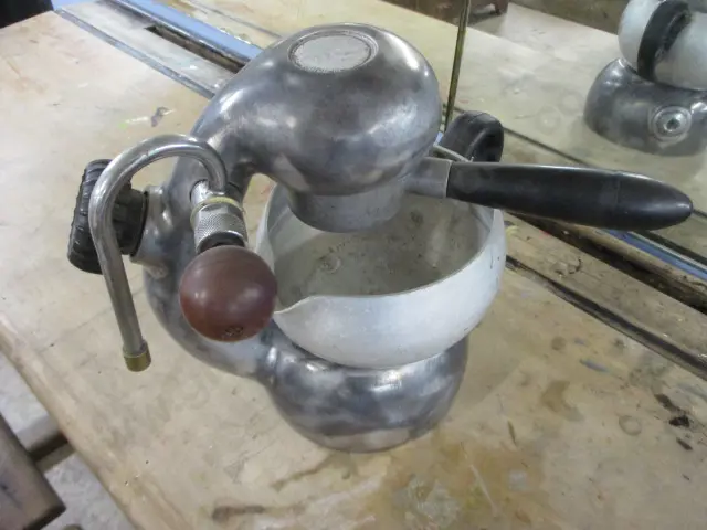 Atomic Coffee Maker Image 1++