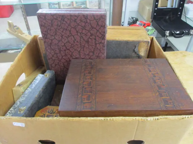 Boxes Image 1++