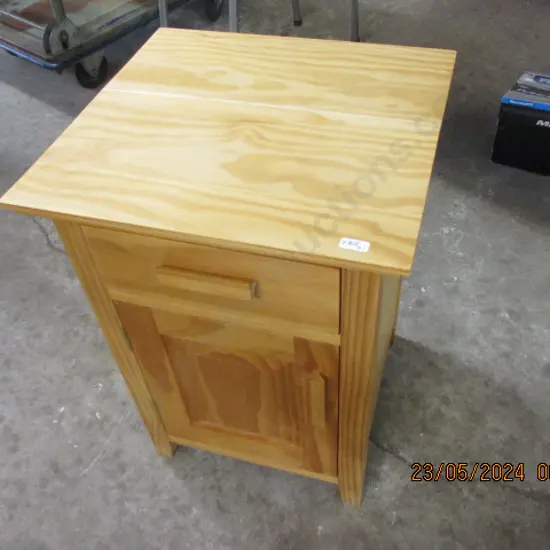 Bedside Cab
