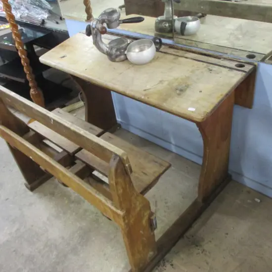 Kauri School Desk