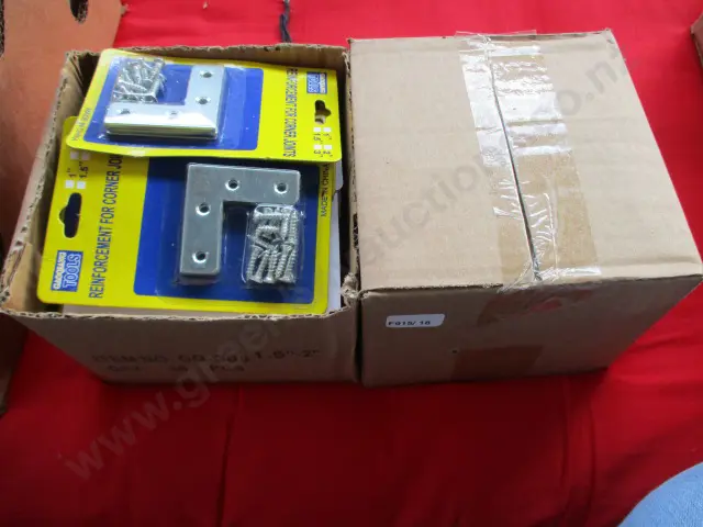 Corner Brackets Image 1++