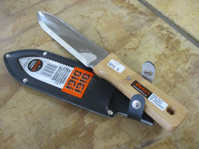 Garden Knife Image 1++